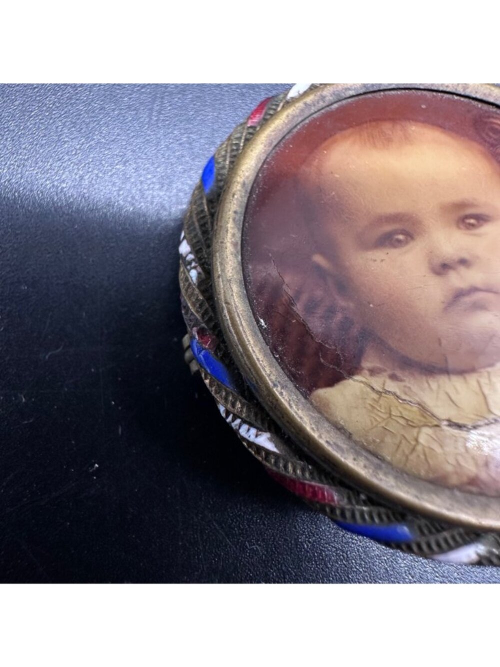Antique Victorian Mourning Photo Brooch Pin Child Baby Brass Enamel Patriotic - Picture 6 of 8
